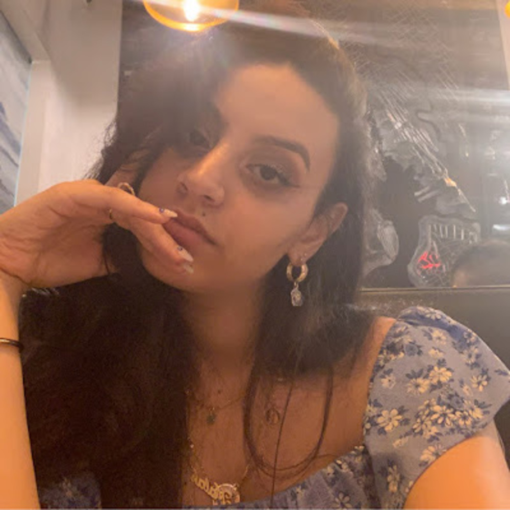 Meet your Posher, Malak